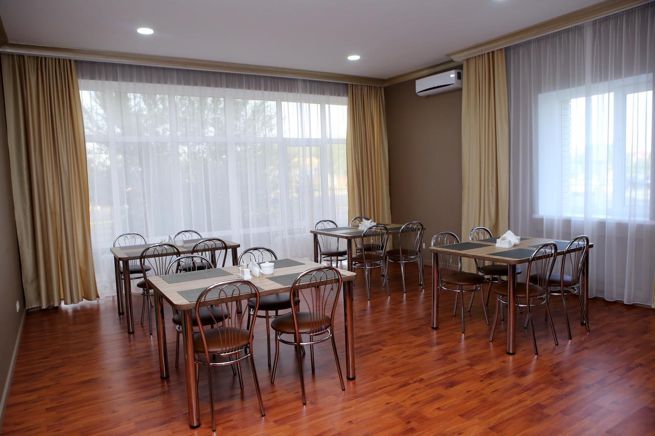 Hotel Aner Astana Zewnętrze zdjęcie